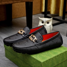 Gucci Low Shoes